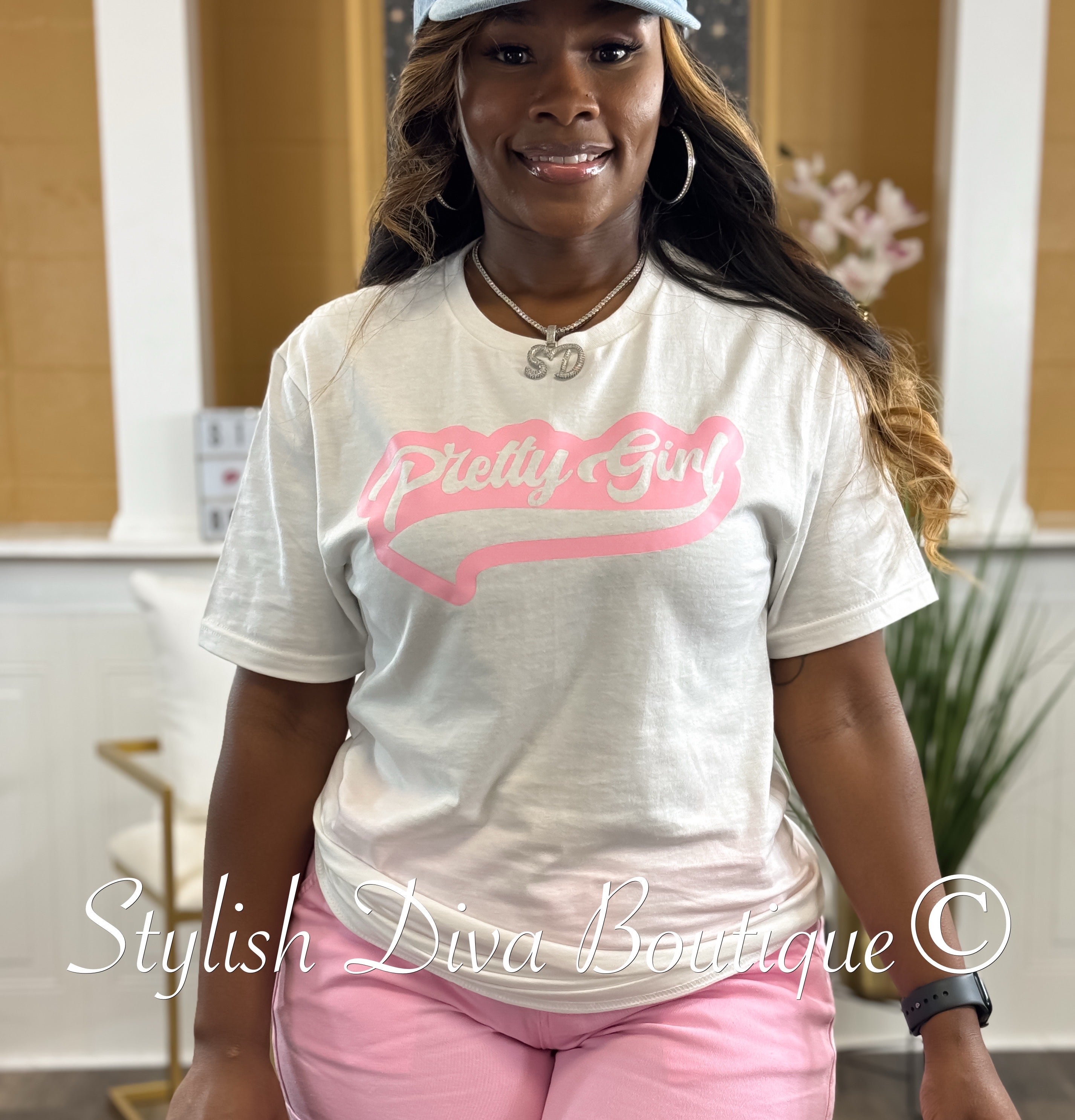Chic Girl Lovely T-Shirt main image 1