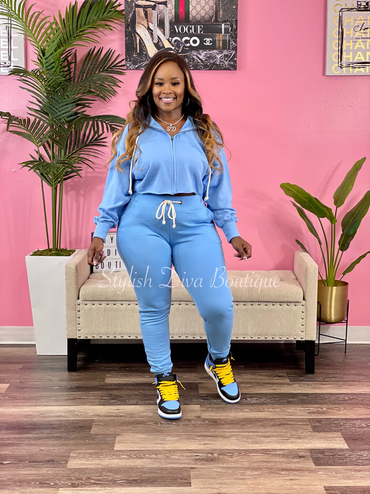 A Different Vibe Cropped Jogger Set (Sky Blue)