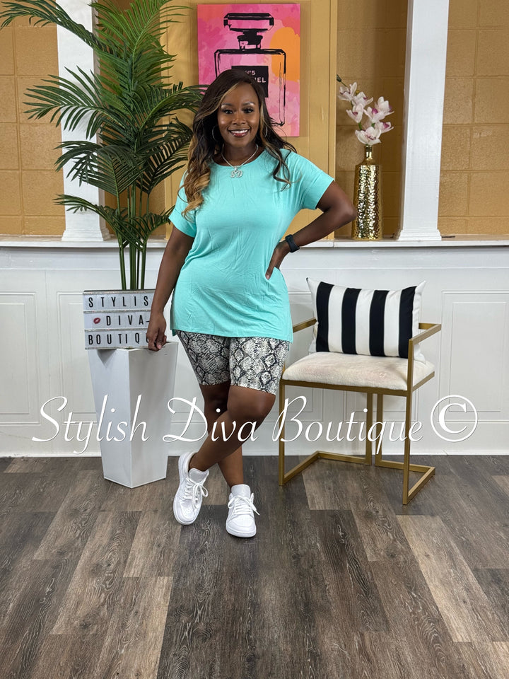 Print Me Pretty Biker Set (Mint/Black Snake)