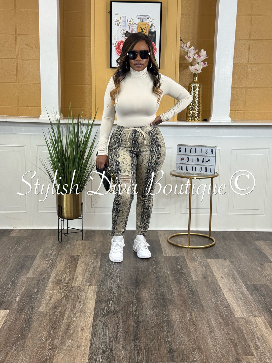 Snake Charmer Ankle Joggers up to 3XL (Taupe/Black)