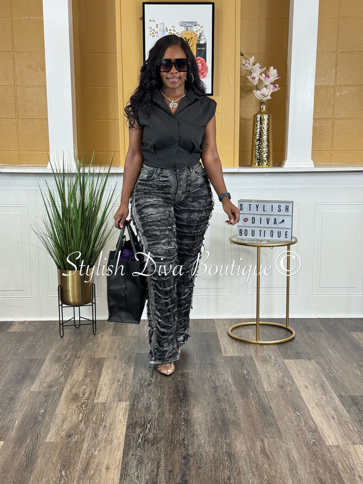 Power Trip Sleeveless Crop Top (Black)