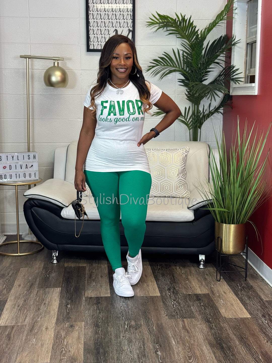 FAVOR looks good on me Graphic Tee (Green Print)