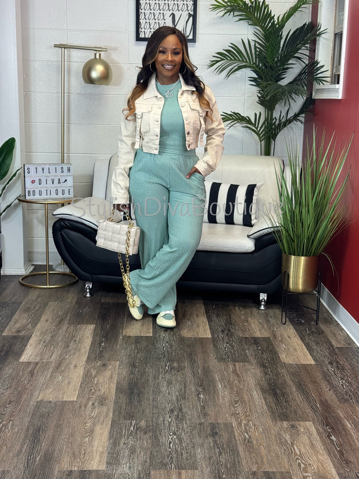 Onyx Vibes Cropped Denim Jacket (Cream)