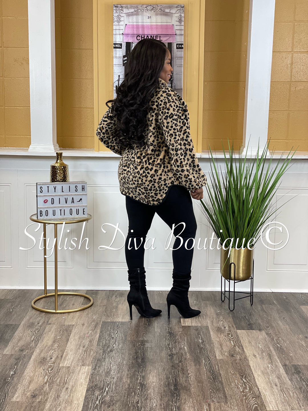 Printed Faux Fur Pullover Top (Leopard Print)