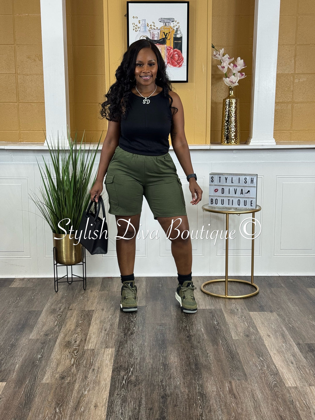 Street Chic Cargo Shorts (Olive)