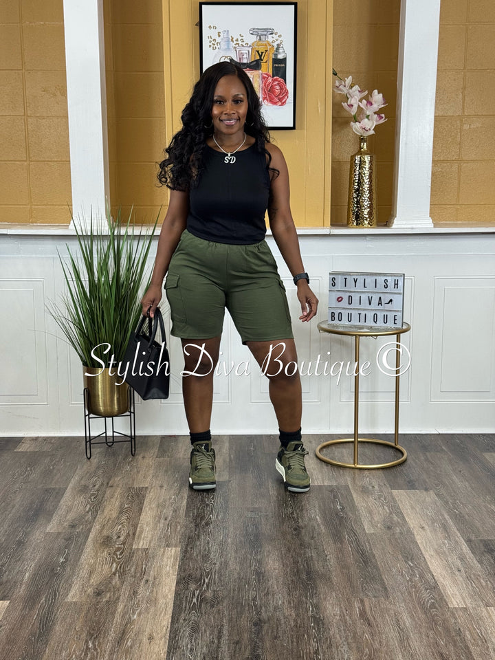 Street Chic Cargo Shorts (Olive)