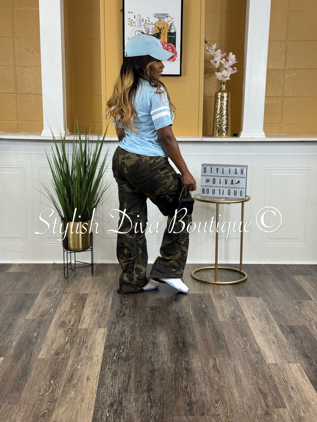 Don't Trade Your Authenticity Jersey Tee (Light Blue Shirt/White Print)