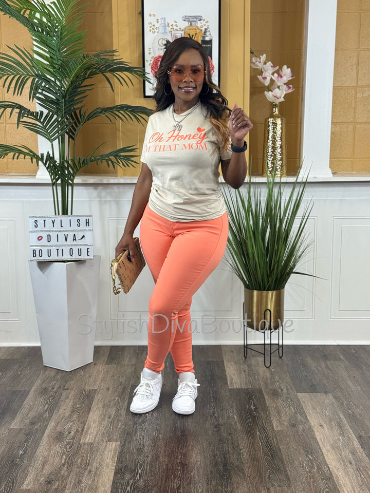 I Am That Mom Graphic Tee (Coral Print)