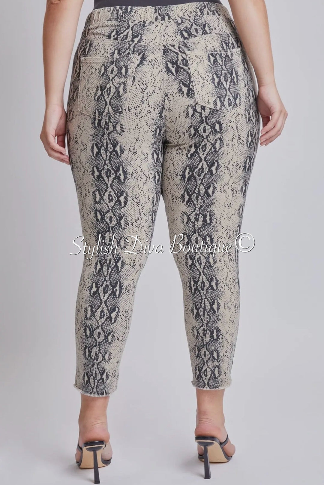 Snake Charmer Ankle Joggers up to 3XL (Taupe/Black)