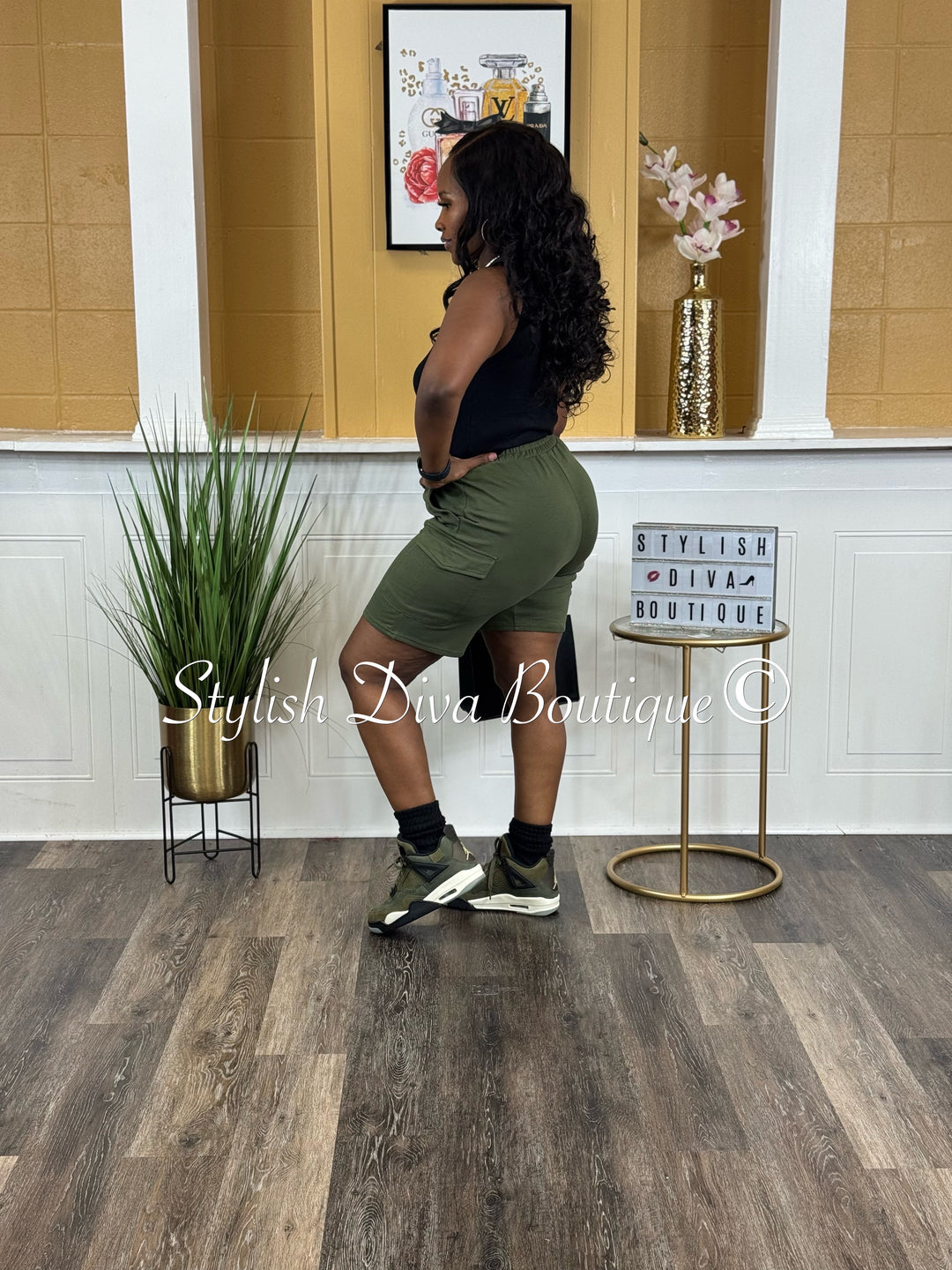 Street Chic Cargo Shorts (Olive)