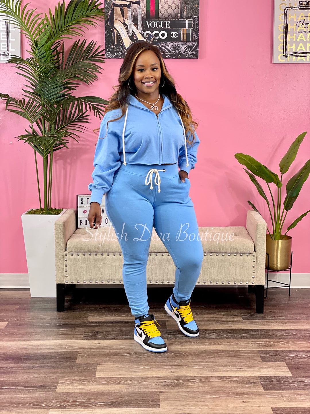 A Different Vibe Cropped Jogger Set (Sky Blue)