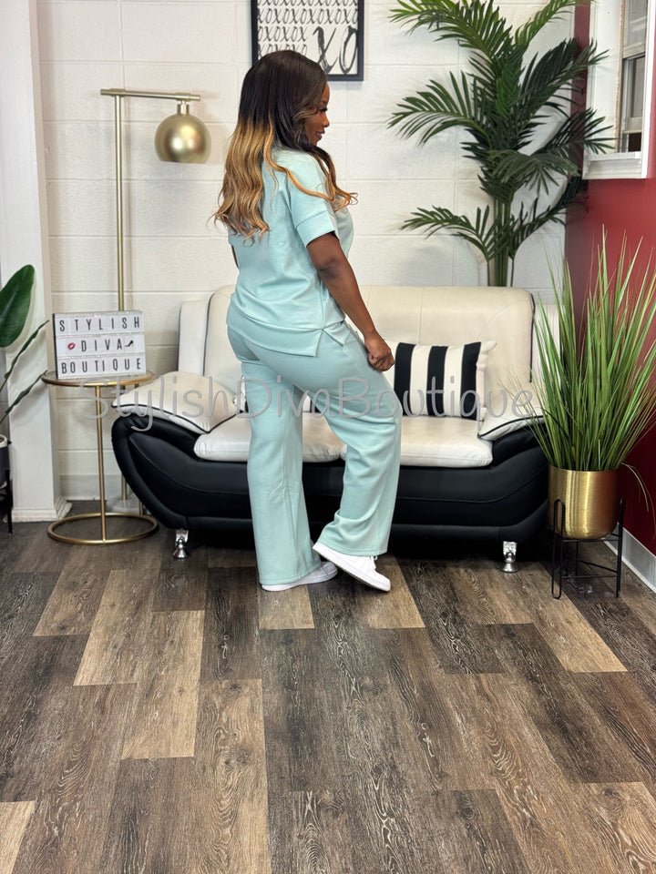 Polished Ease Half Zip Set Up to 3XL (Spring Green)