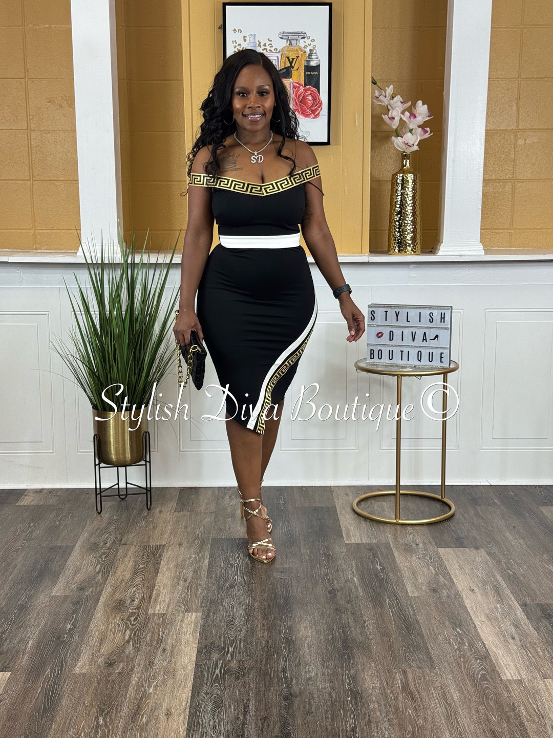 Golden Rule Midi Dress (Black)