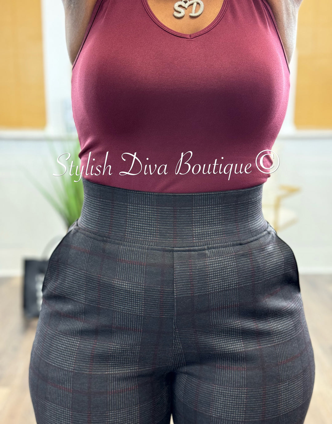 Work It Cropped Plaid Pants up to 3XL (Dk Burgundy/Dk Grey Plaid)