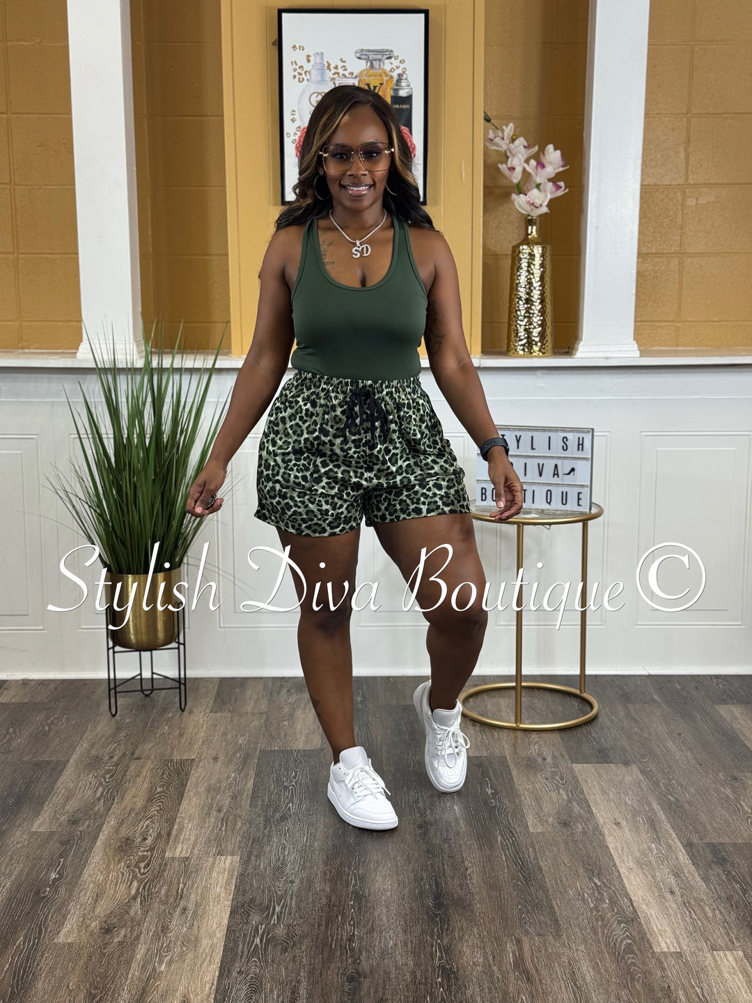 Wildly Cute Leopard Short Set (Army Green/Green Leopard)