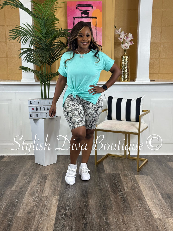 Print Me Pretty Biker Set (Mint/Black Snake)