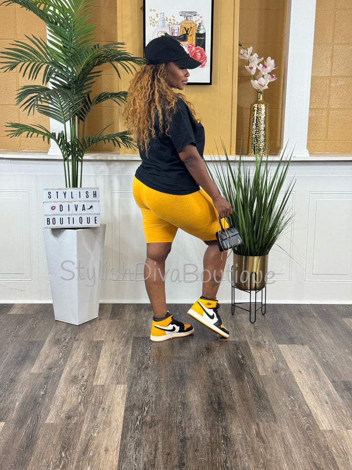 ORIGINAL Signature Graphic Tee (Black Shirt/Athletic Gold Print)