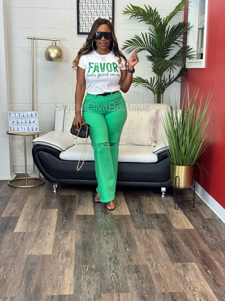 London Straight Leg Distressed Jeans (Green)