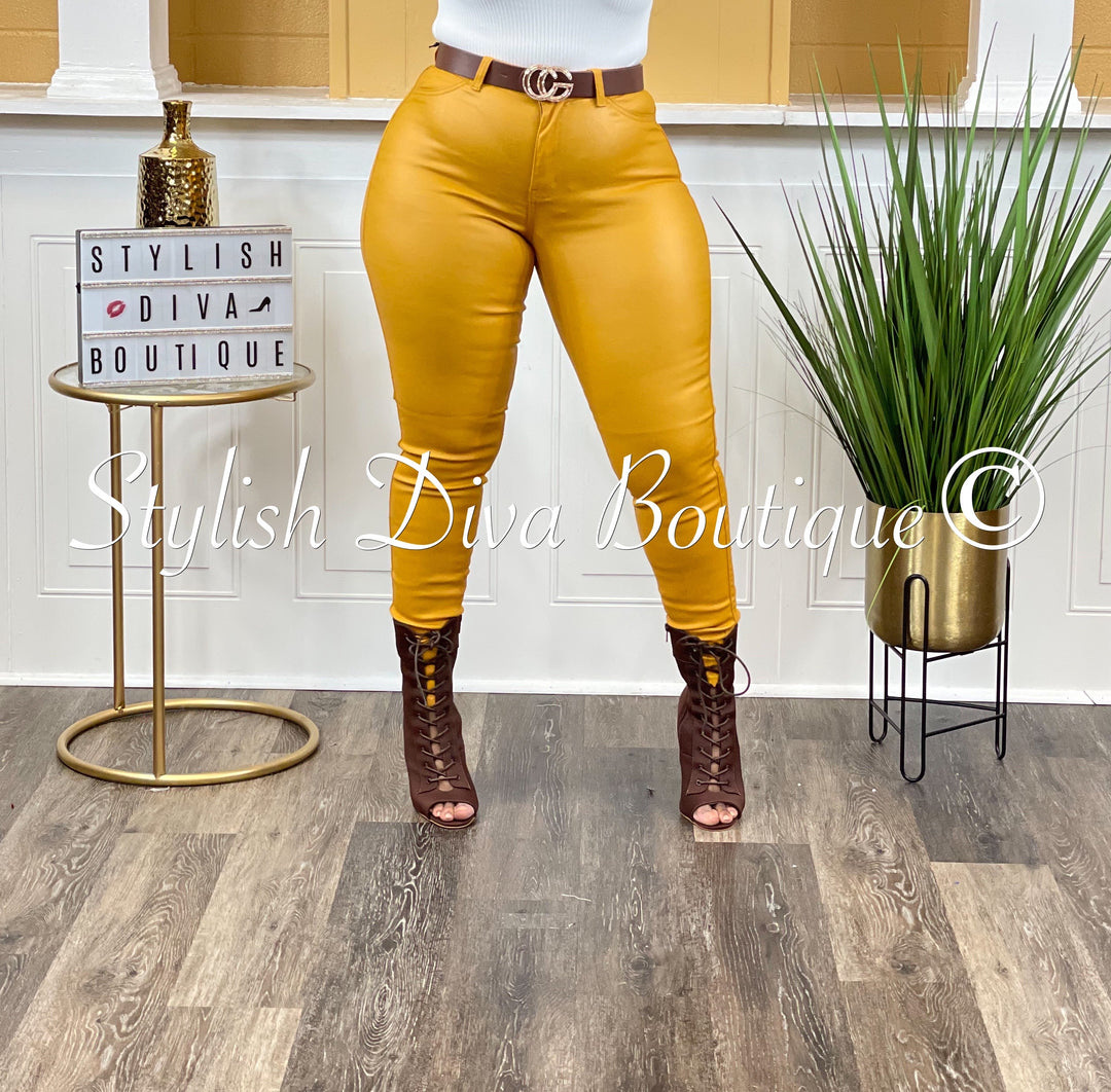 Cute And Curvy Faux Leather Skinny Jeans (Mustard)