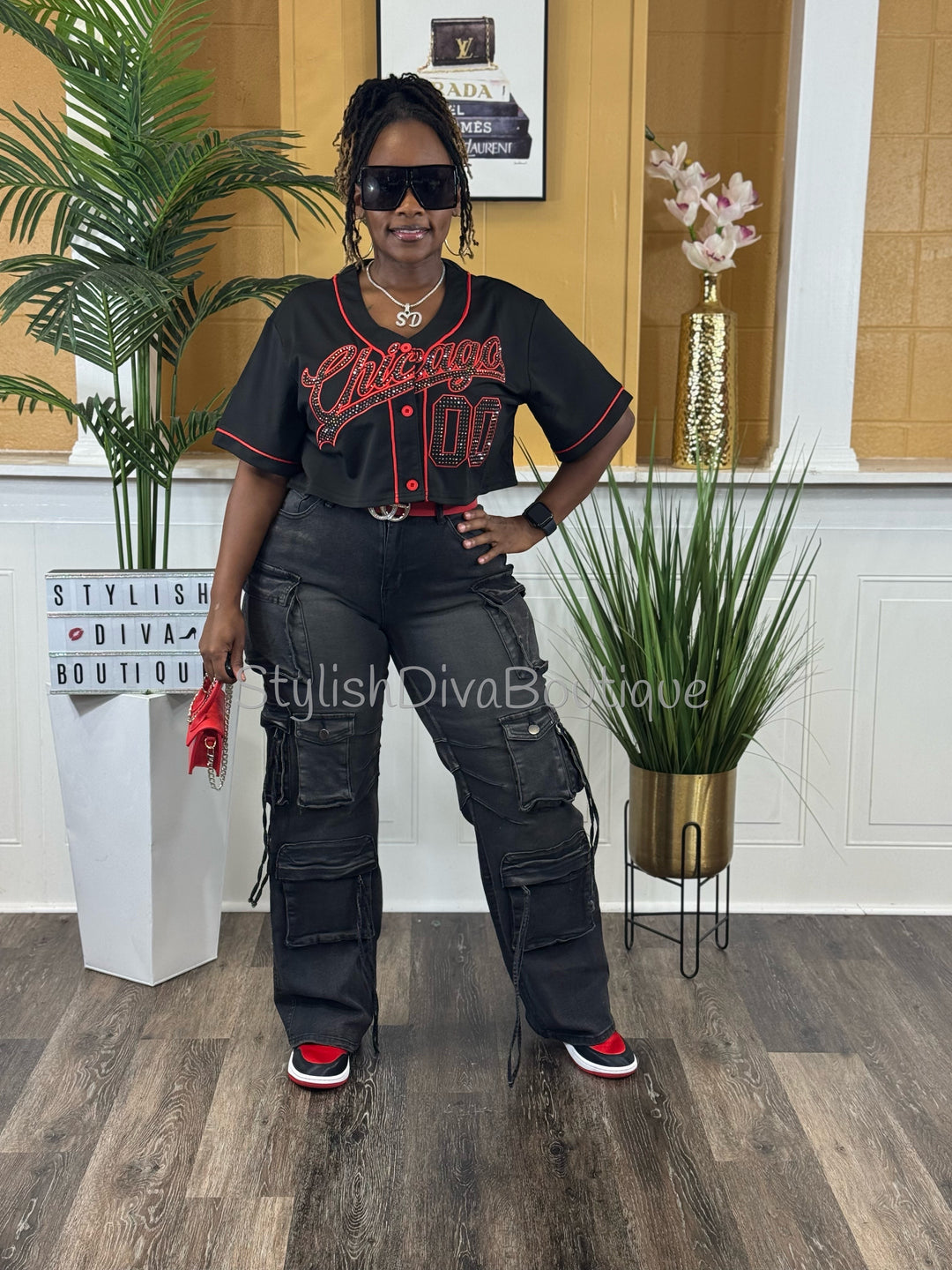 Chicago Cropped Baseball Jersey (Black/Red)