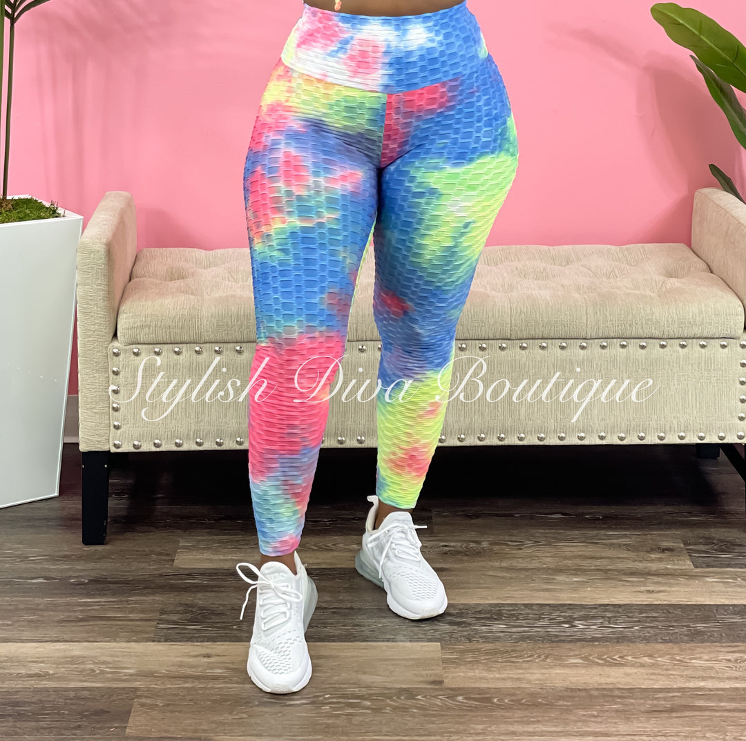 Tie Dye Honeycomb Leggings up to 3XL (Pink/Green) – Stylish Diva Boutique