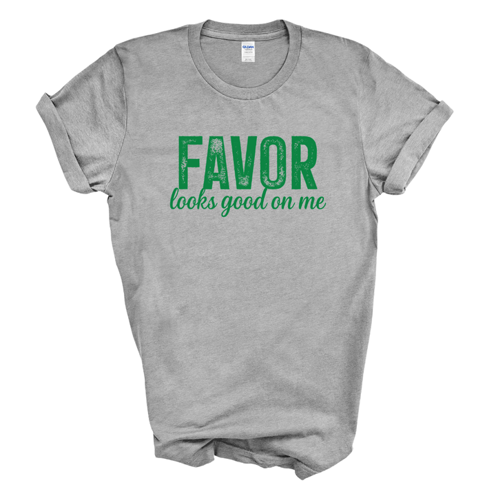FAVOR looks good on me Graphic Tee (Green Print)
