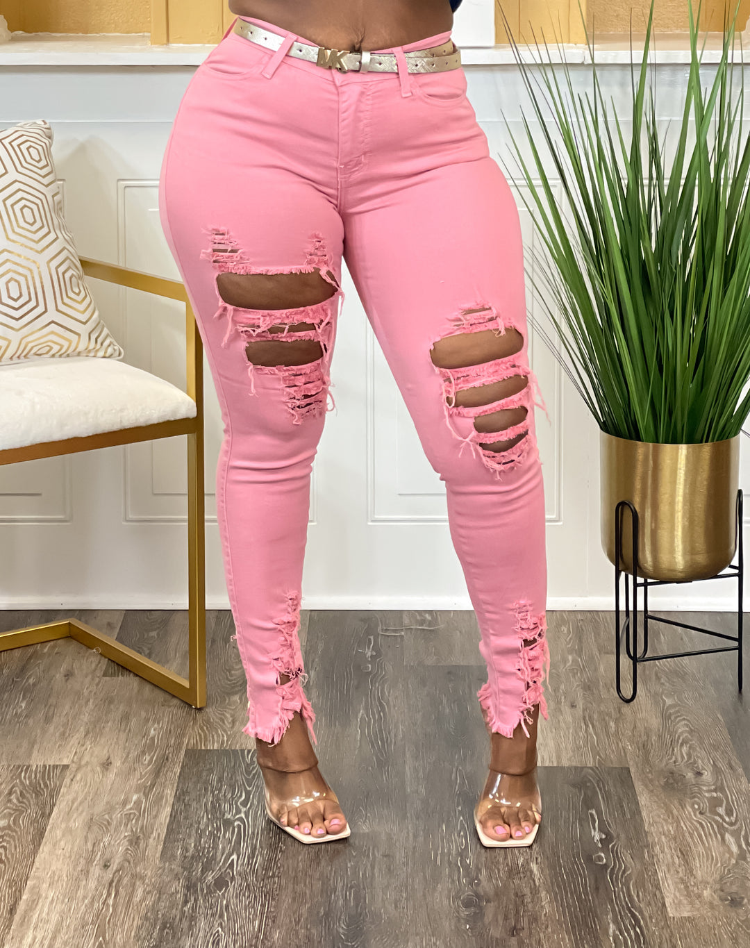 Tiffani Cropped Distressed Jeans (Pink)