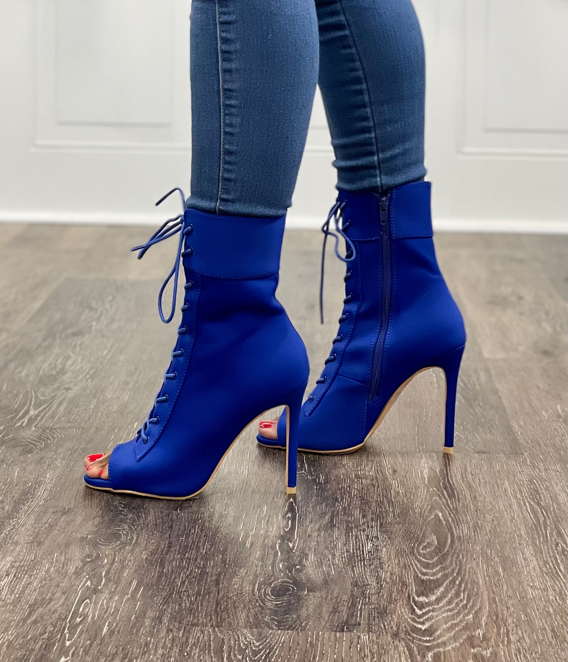 Royal blue sale bootie