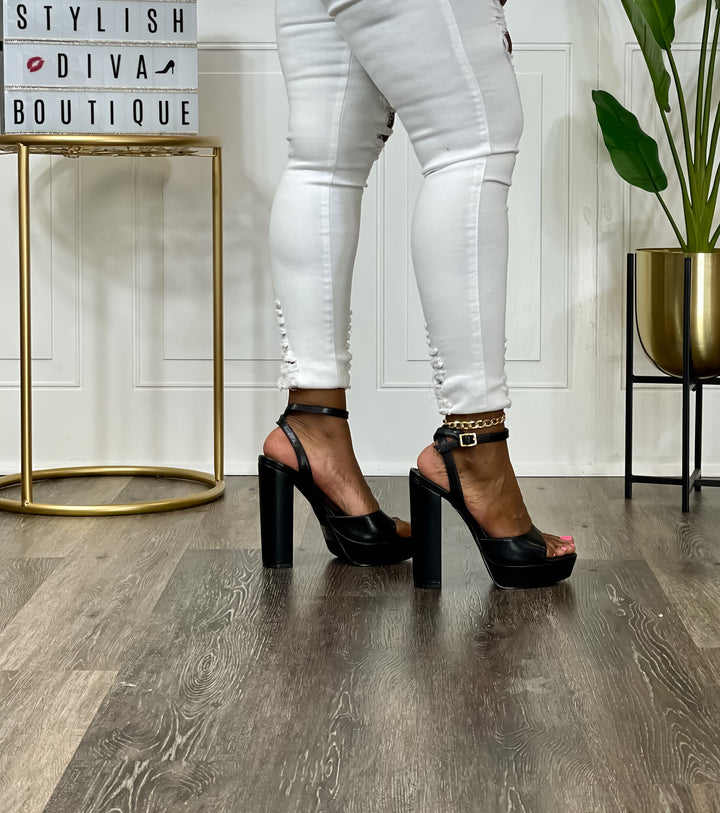 Angela Platform Heel (Black)